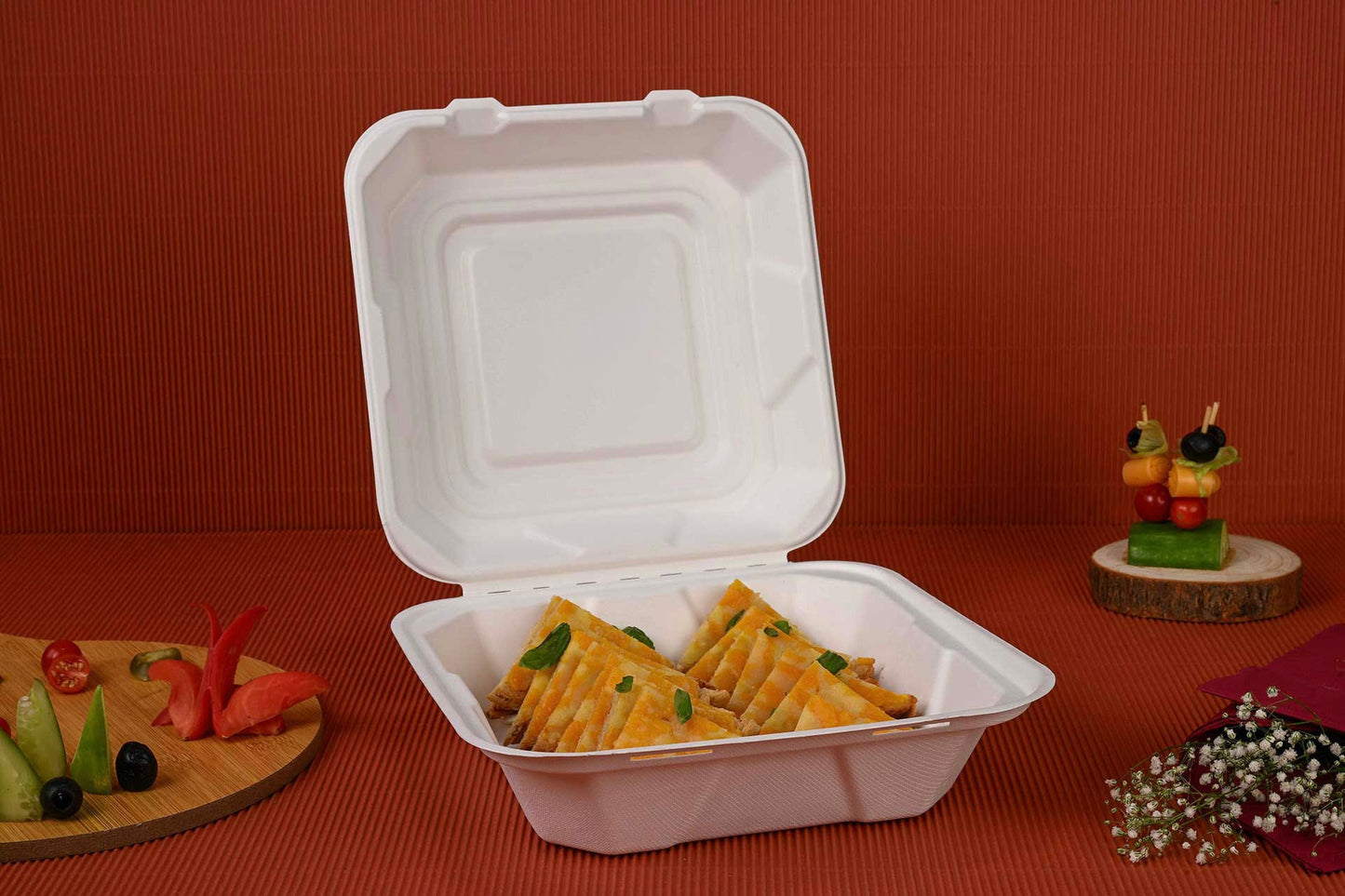 Bagasse Clamshell 9''x9'' 3 Comp (200/case)
